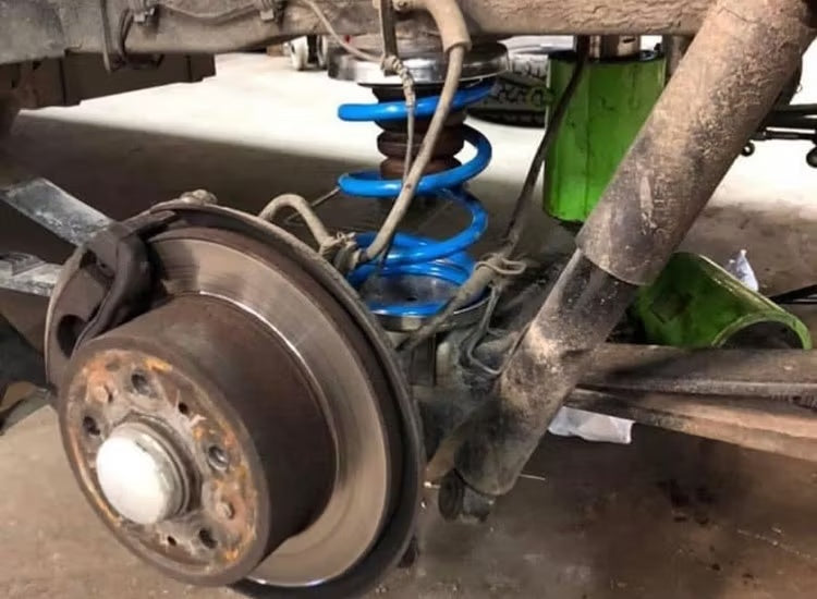 MAD Hjälpfjädring bak 350-750kg Ducato / Jumper / Boxer / Movano